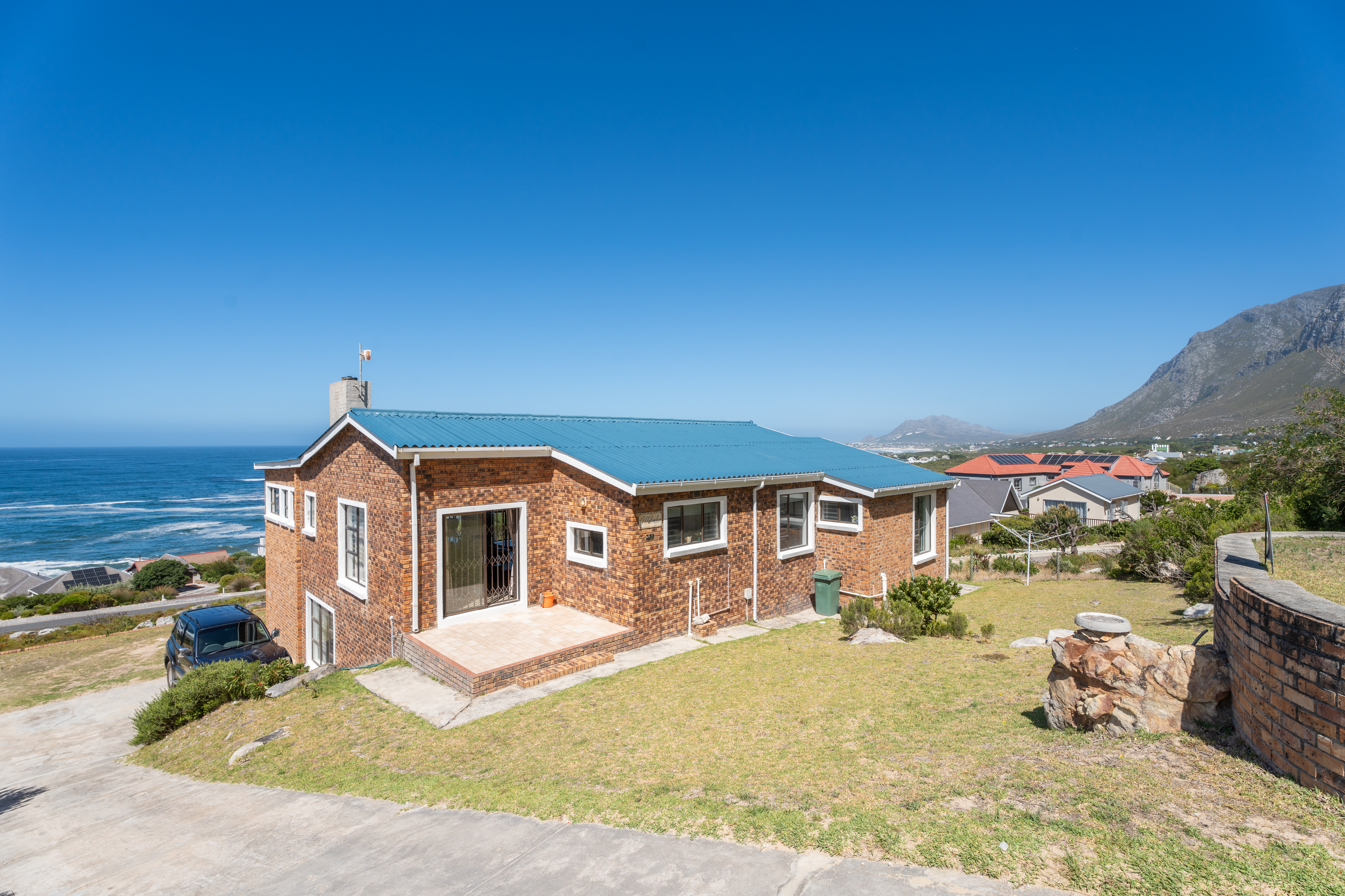 5 Bedroom Property for Sale in Bettys Bay Western Cape